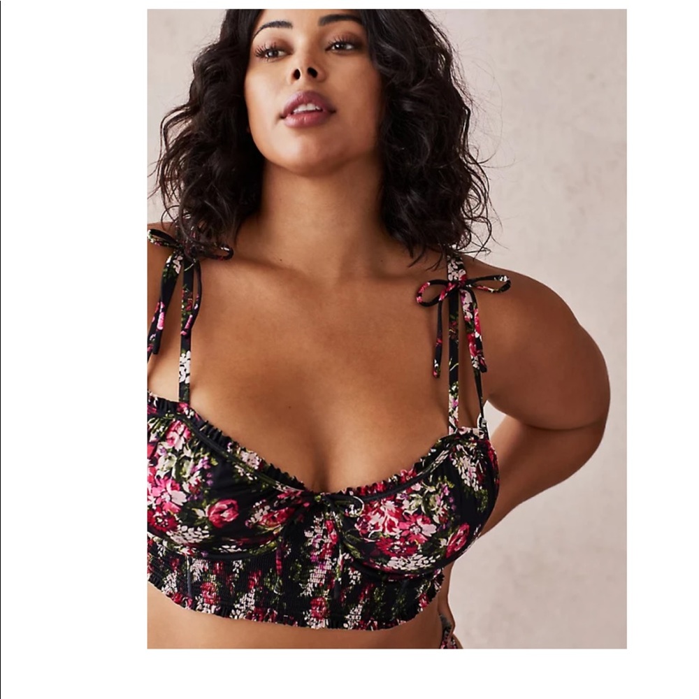 NWT torrid set black floral bra & thong panty - Picture 5 of 8